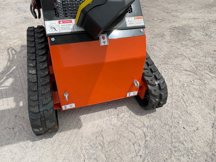 #3052-•-unused-2026-skid-steer-loader-image-29