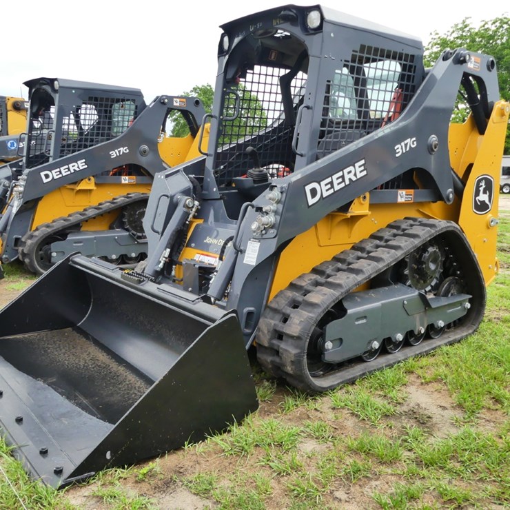 2024 DEERE 317G