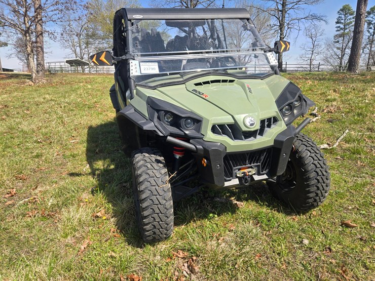 #23790-•-2020-can-am-commander-800r-image-19