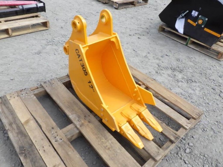 caterpillar-305-image-4