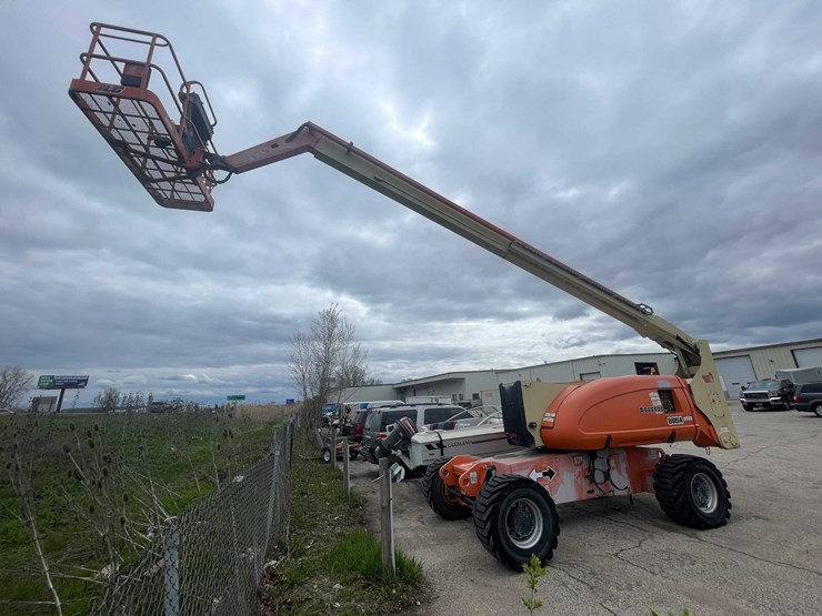 #1482-•-jlg-boom-lift-(of)-image-1