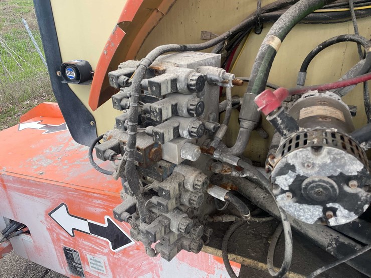 #1482-•-jlg-boom-lift-(of)-image-41