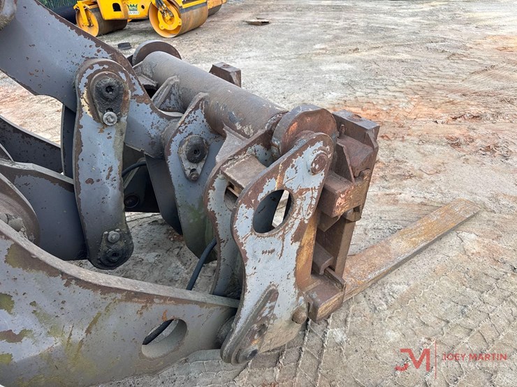 volvo-l90c-image-22