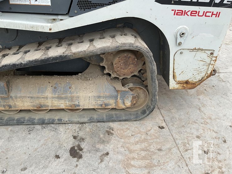 2019-takeuchi-tl10v2-image-9