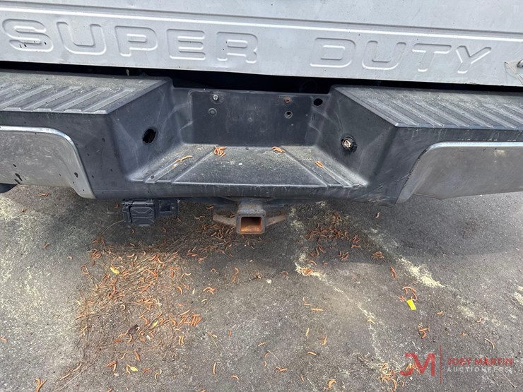 2015-ford-f250-xlt-image-9