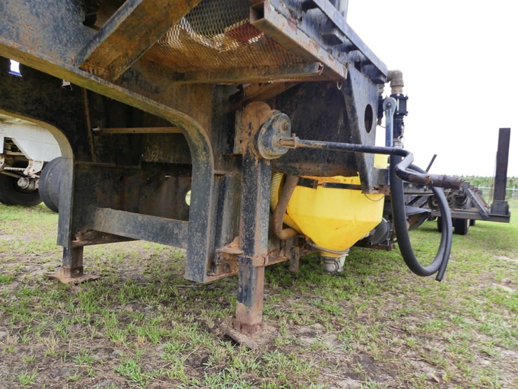 1998-transcraft-48'-drop-deck-sprayer-trailer-image-13
