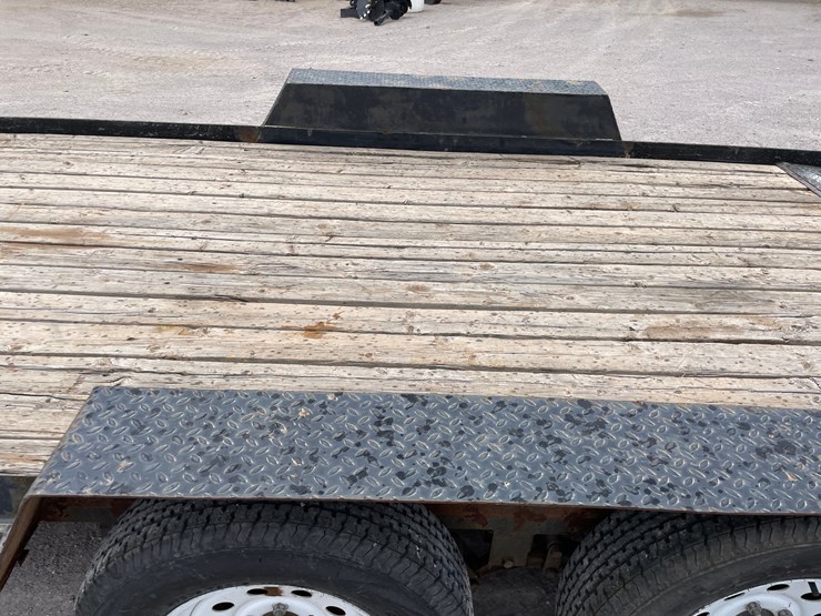 #174-•-car-hauler-(has-nm-title)-image-27