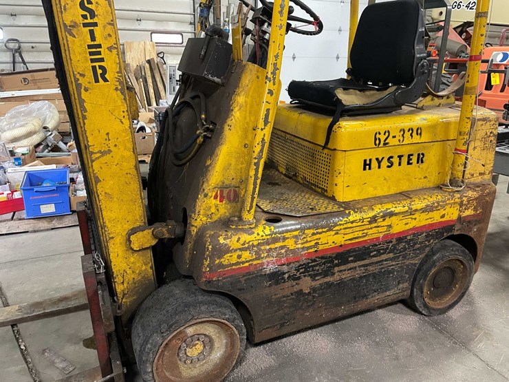 #1486-•-hyster-40-forklift-(g)-image-2