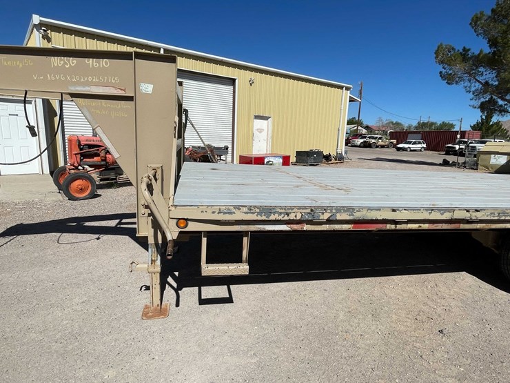 #158-•-2013-big-t-gooseneck-trailer-(has-nm-title)-image-6
