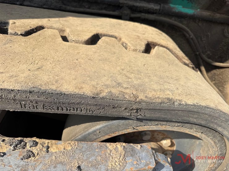 vogele-vision-5200-2-tracked-asphalt-paver-image-27