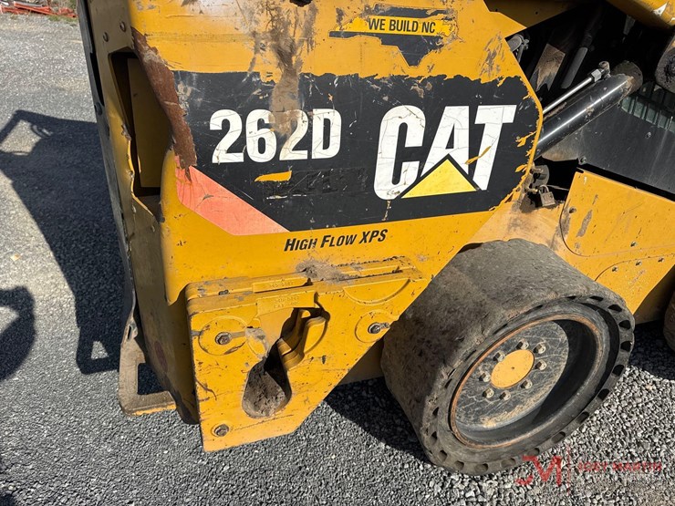 2014-caterpillar-262d-image-17