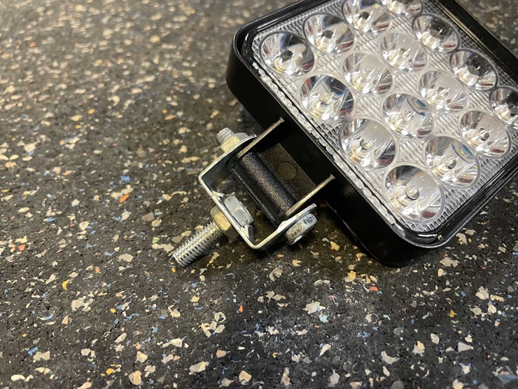 #2515-•-(2)-led-work-lights,-3.5"-square,-12vdc-(pr12)-image-6