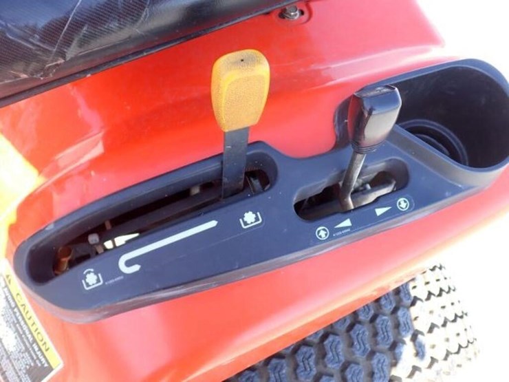 kubota-gr2100-image-17