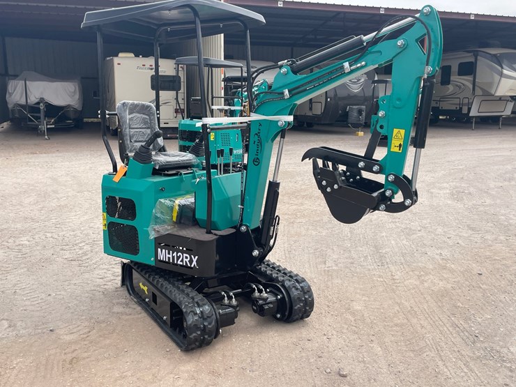 #3005-•-unused-2026-cfg-mini-excavator-image-6