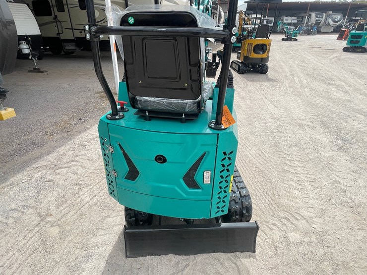 #3006-•-unused-2026-cfg-mini-excavator-image-11