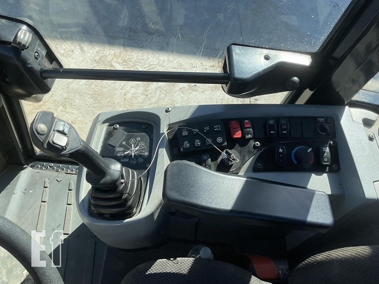 2021-caterpillar-906m-image-13