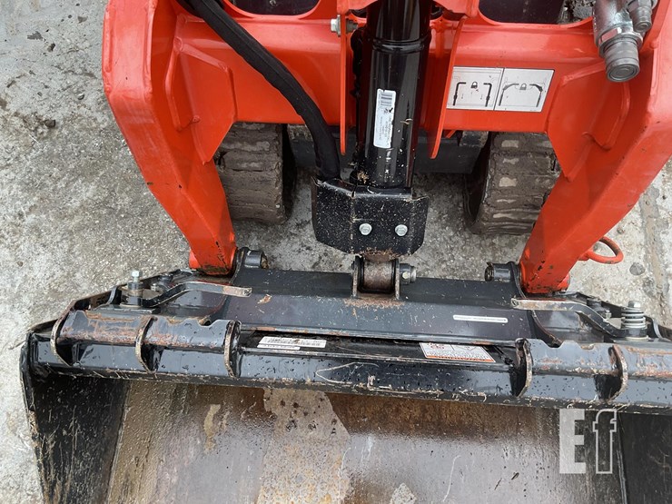 2022-kubota-scl1000-image-12