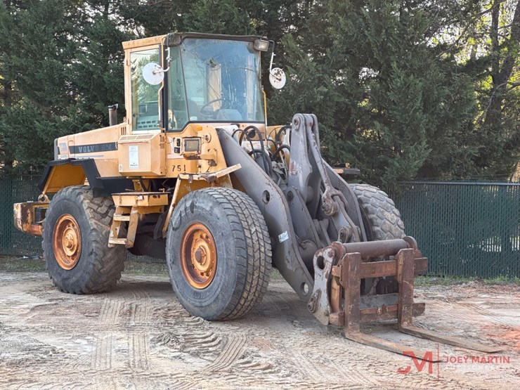 volvo-l90c-image-1