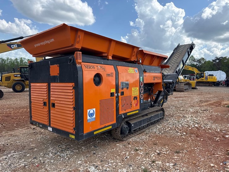 2023-pronar-mrw-2.75g-mobile-material-shredder-recycler-image-10
