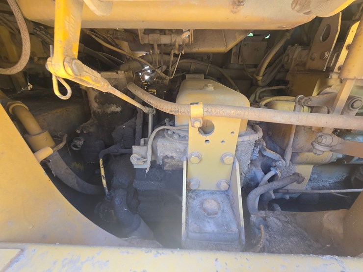 caterpillar-963-image-24