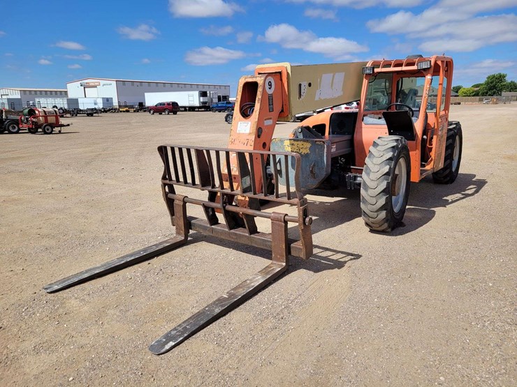 2006-jlg-g9-43a-image-1