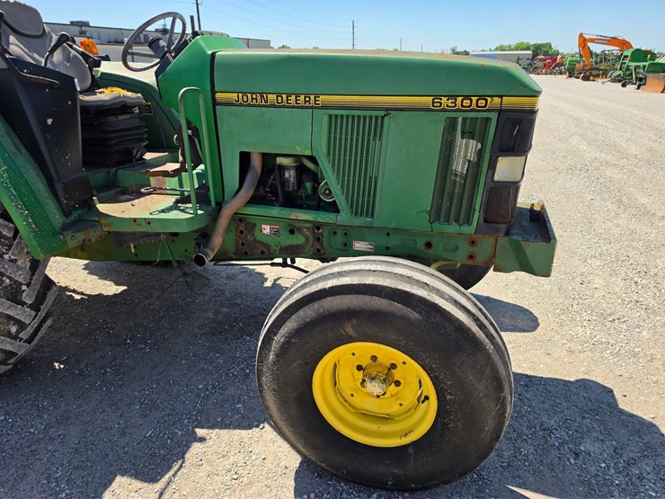 1996-john-deere-6300-image-17