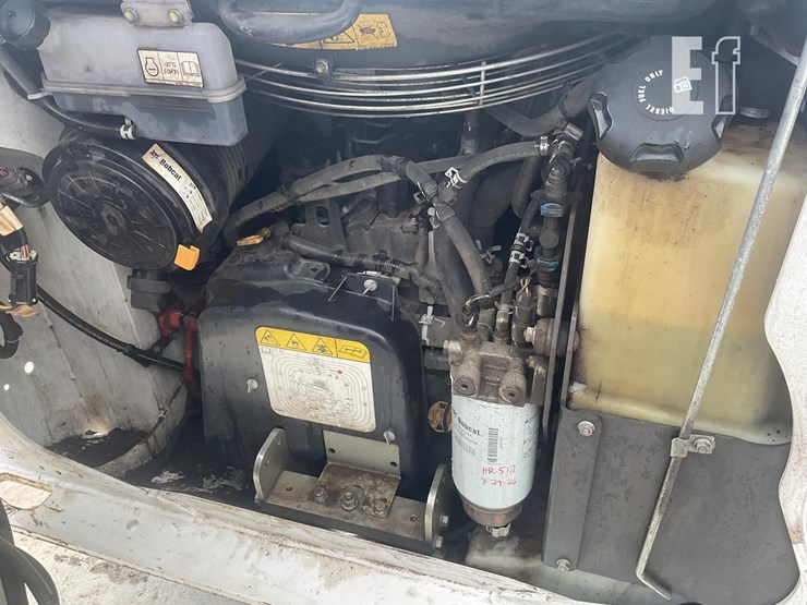 2021-bobcat-s76-image-18