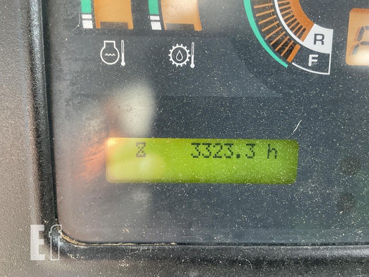 2012-komatsu-d39px-22-image-20