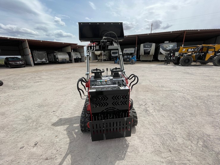#3050-•-unused-2026-skid-steer-loader-image-4
