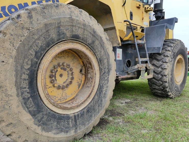 komatsu-wa320-image-10
