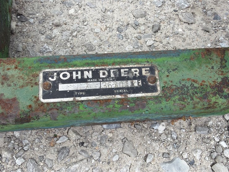 john-deere-350-image-3