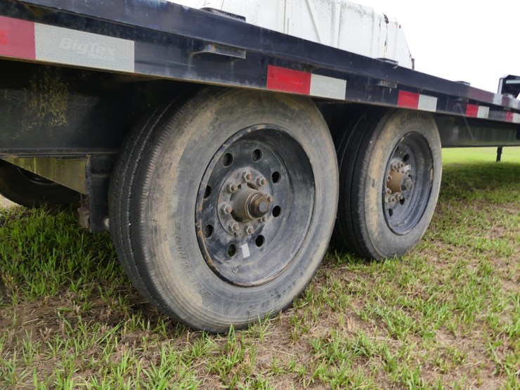 2023-big-tex-16gn-102''x40'-gooseneck-trailer-image-7
