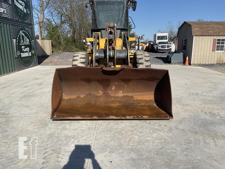 2021-deere-444-p-tier-image-9