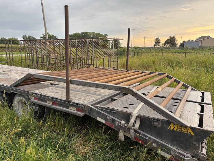 new/unused-drive-over-atv-gate-image-1