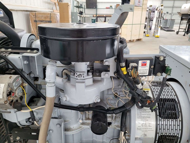 ford-lrg425-image-6