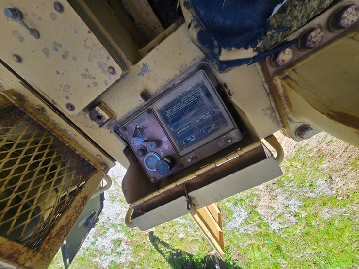 caterpillar-963-image-52