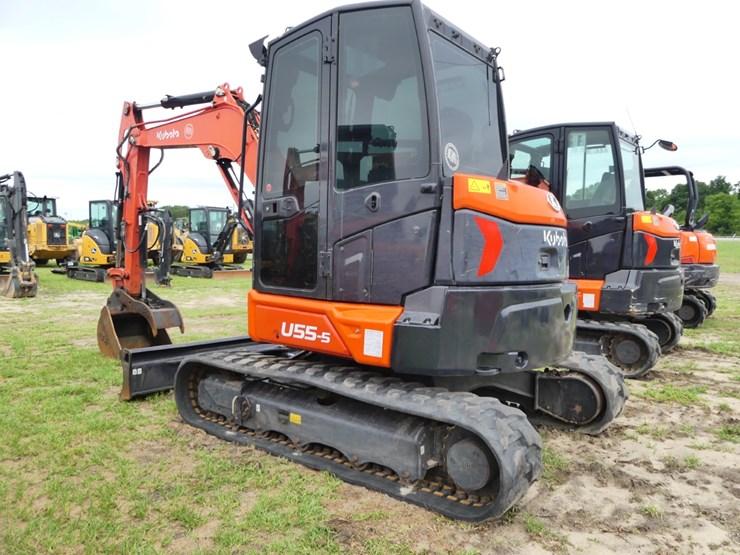 kubota-u55-5-image-4