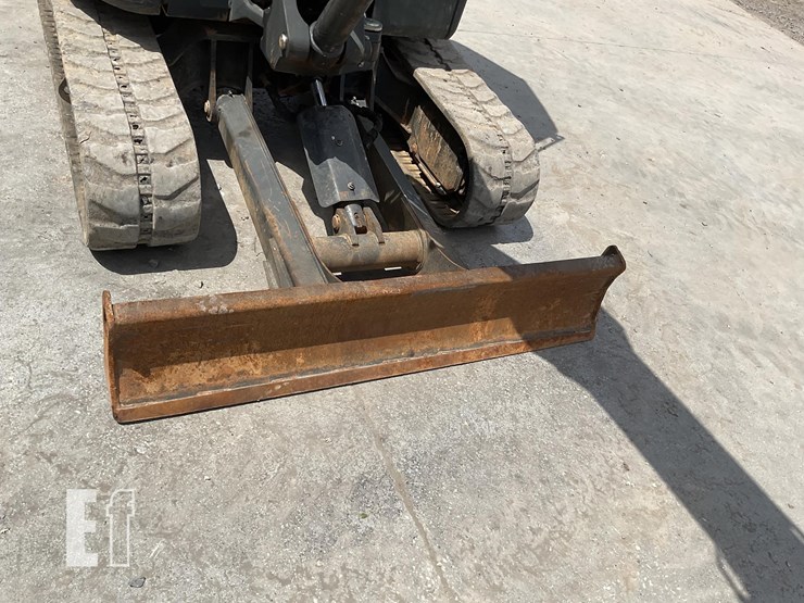 2021-bobcat-e32i-image-12