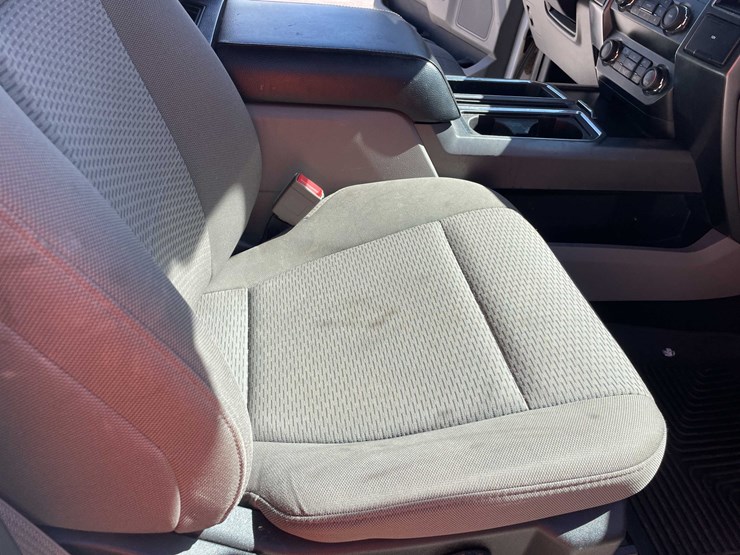 2019-ford-f150-image-59