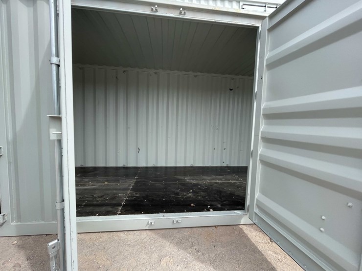#100-•-40'-high-cube-storage-container-image-31