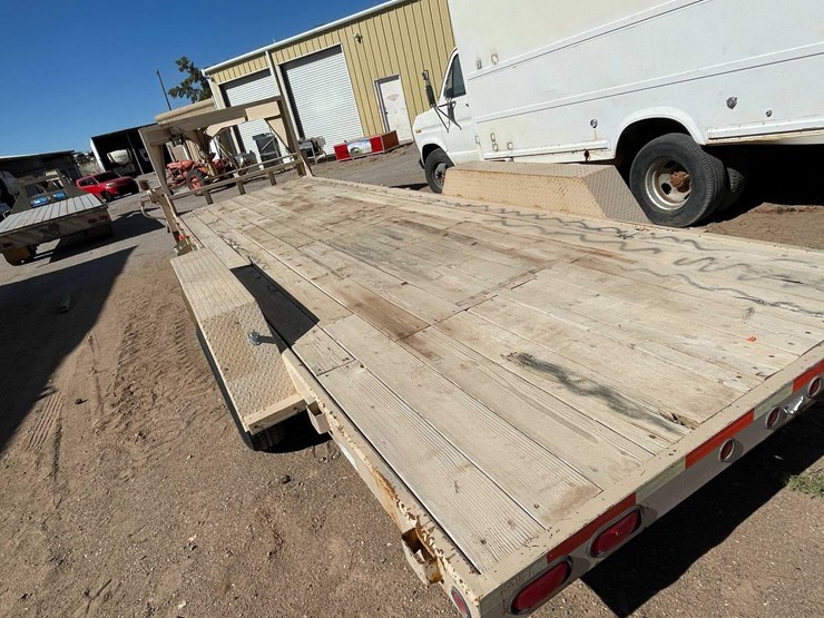 #157-•-2006-gooseneck-trailer-(has-nm-title)-image-6
