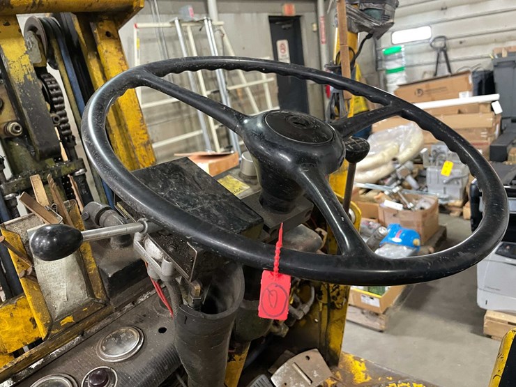 #1486-•-hyster-40-forklift-(g)-image-11