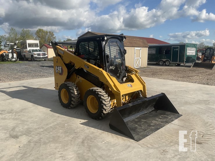 2023-caterpillar-262d3-image-6
