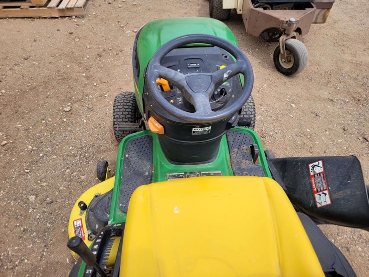 john-deere-d140-image-12