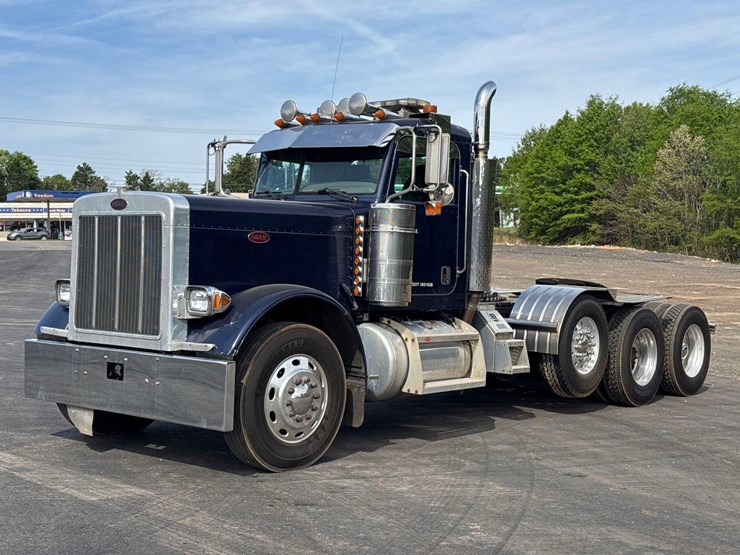 2007-peterbilt-379-image-1