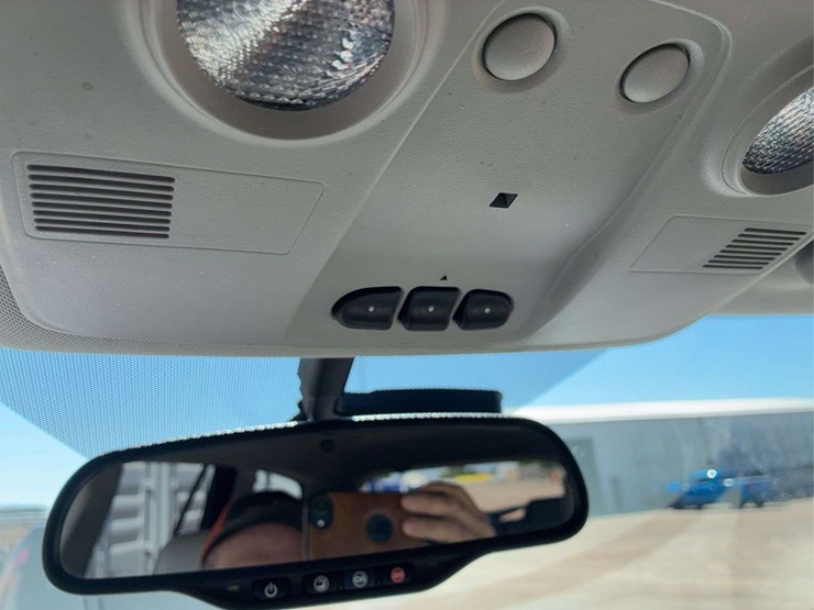 2017-buick-enclave-image-21