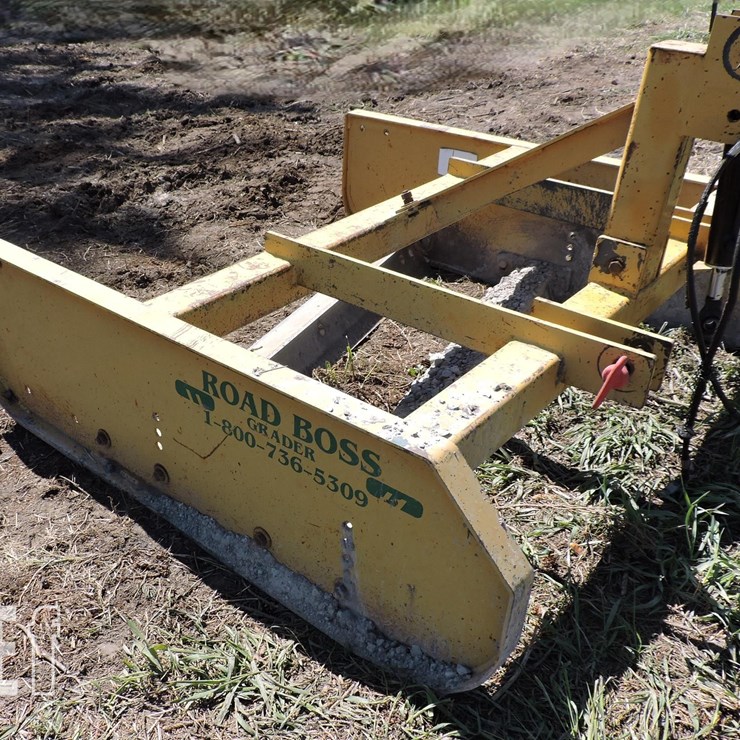 ROAD BOSS, 5’ ROAD GRADER, 3 PT, CATEGORY 1