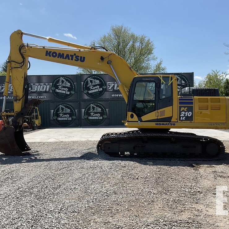 2021 KOMATSU PC210