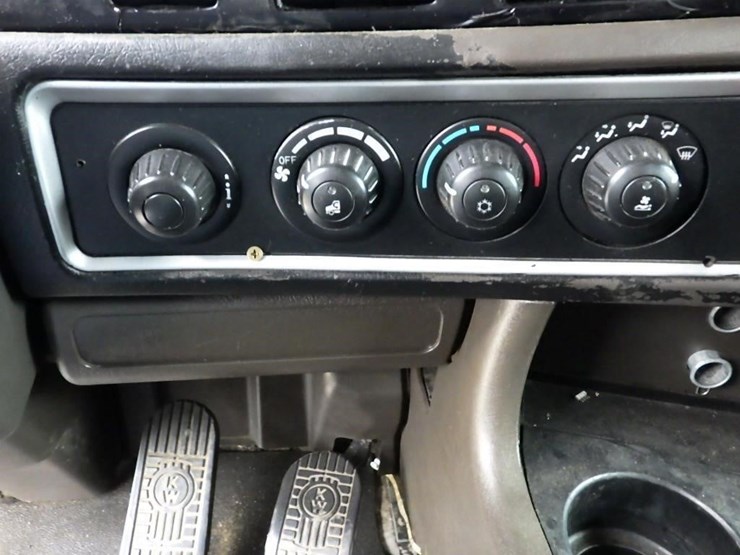 2008-kenworth-t660-image-65