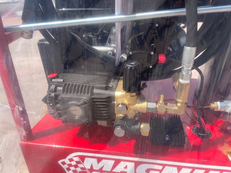 #246-•-magnum-4000-gold-power-washer-image-18